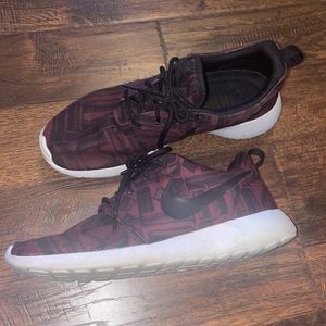 Size 8.5 black and maroon
